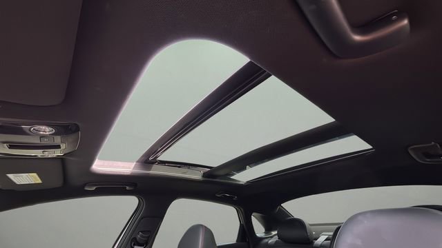 Used 2024 Kia K5 GT image 16