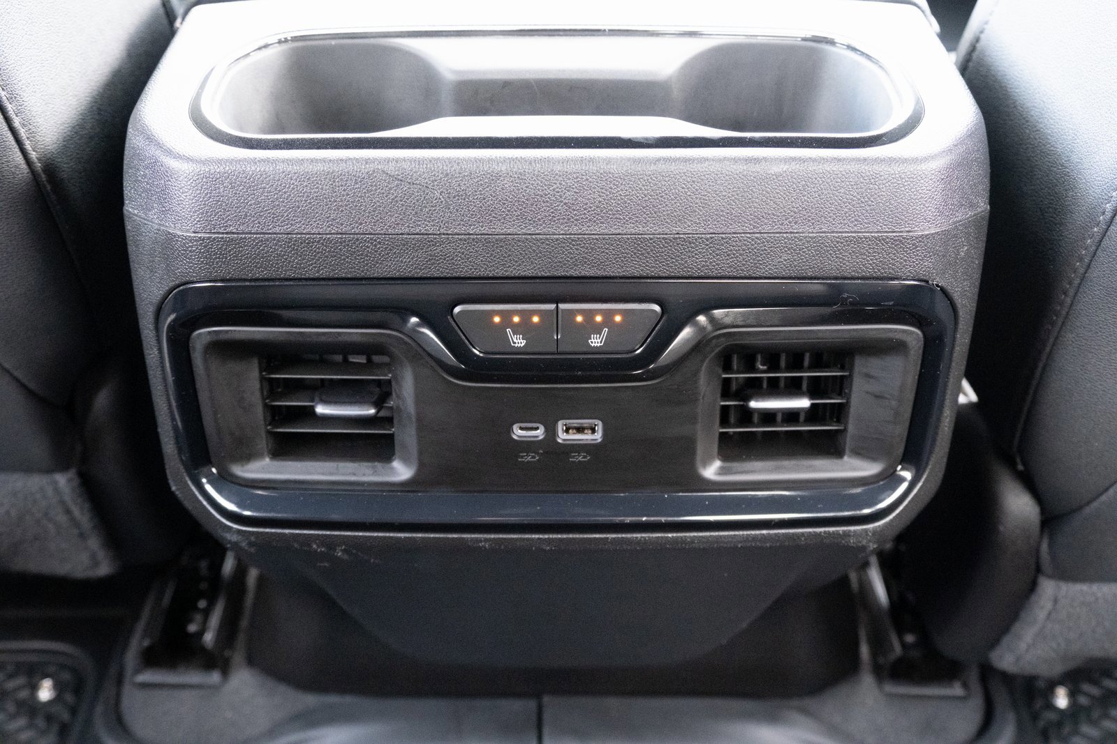 Used 2023 GMC Sierra 1500 AT4 w/ Technology Package image 21