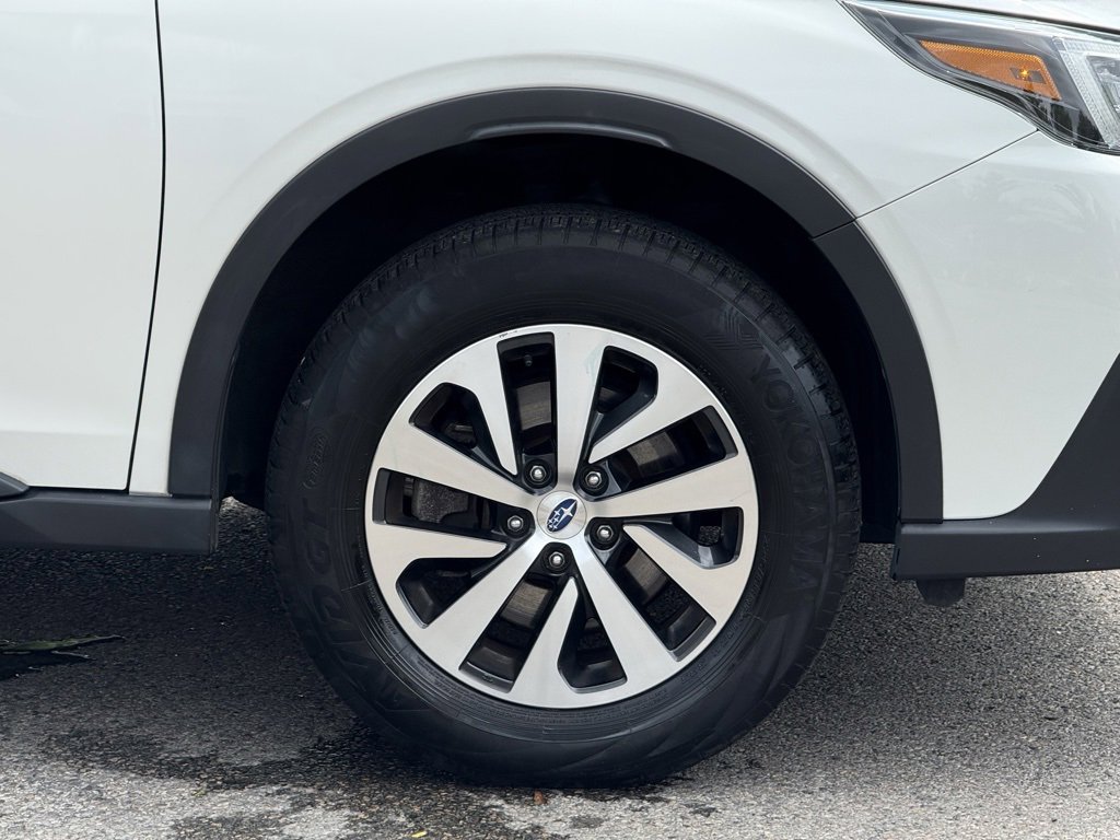 Used 2021 Subaru Outback 2.5i image 6