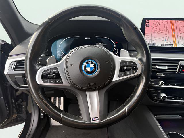 Used 2023 BMW 530e w/ M Sport Package RWD image 13