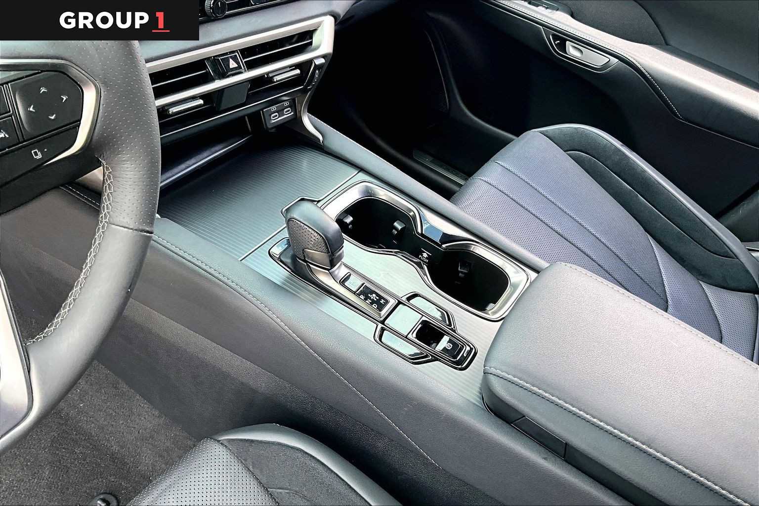 Used 2023 Lexus RX 500h F Sport w/ Accessory Package (Z1) image 15