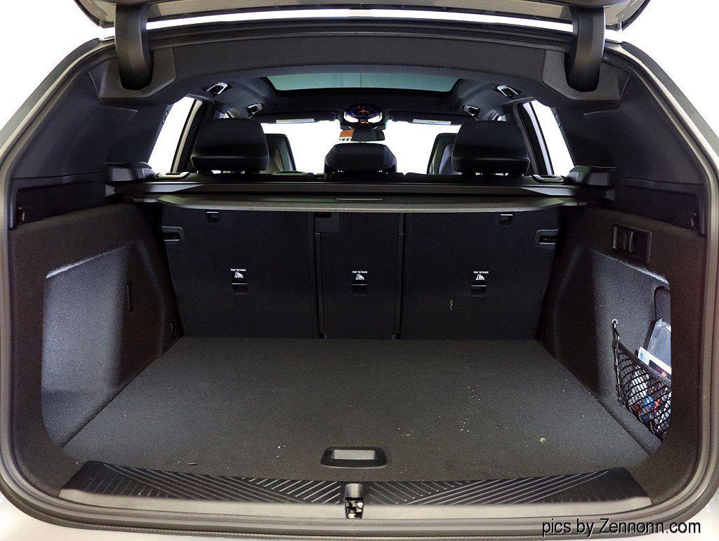 Used 2025 BMW X3 xDrive30i w/ Premium Package image 29