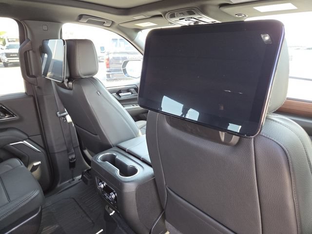New 2026 GMC Yukon XL Denali w/ Denali Reserve Package AWD/4WD image 27