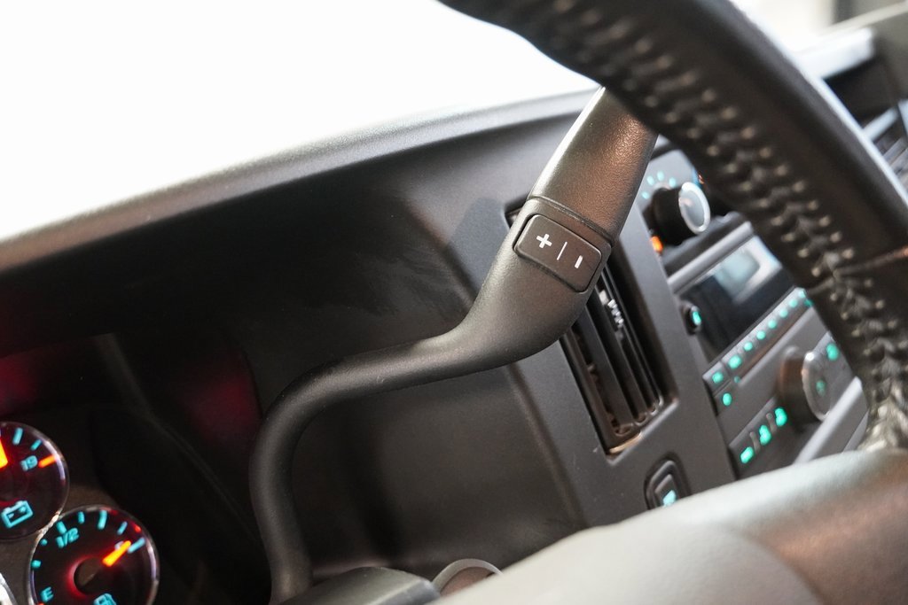 Used 2021 Chevrolet Express 2500 w/ Driver Convenience Package image 22