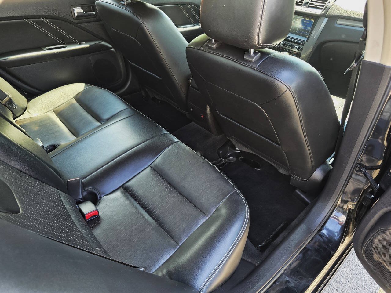 Used 2012 Ford Fusion Sport AWD/4WD image 25