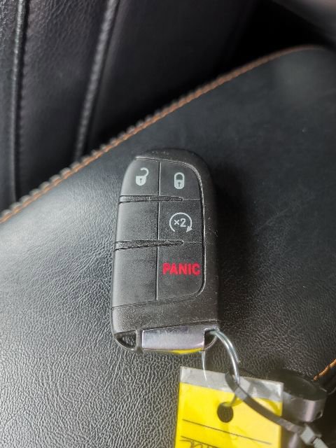 Used 2017 Jeep Compass Latitude w/ Popular Equipment Group AWD/4WD image 19