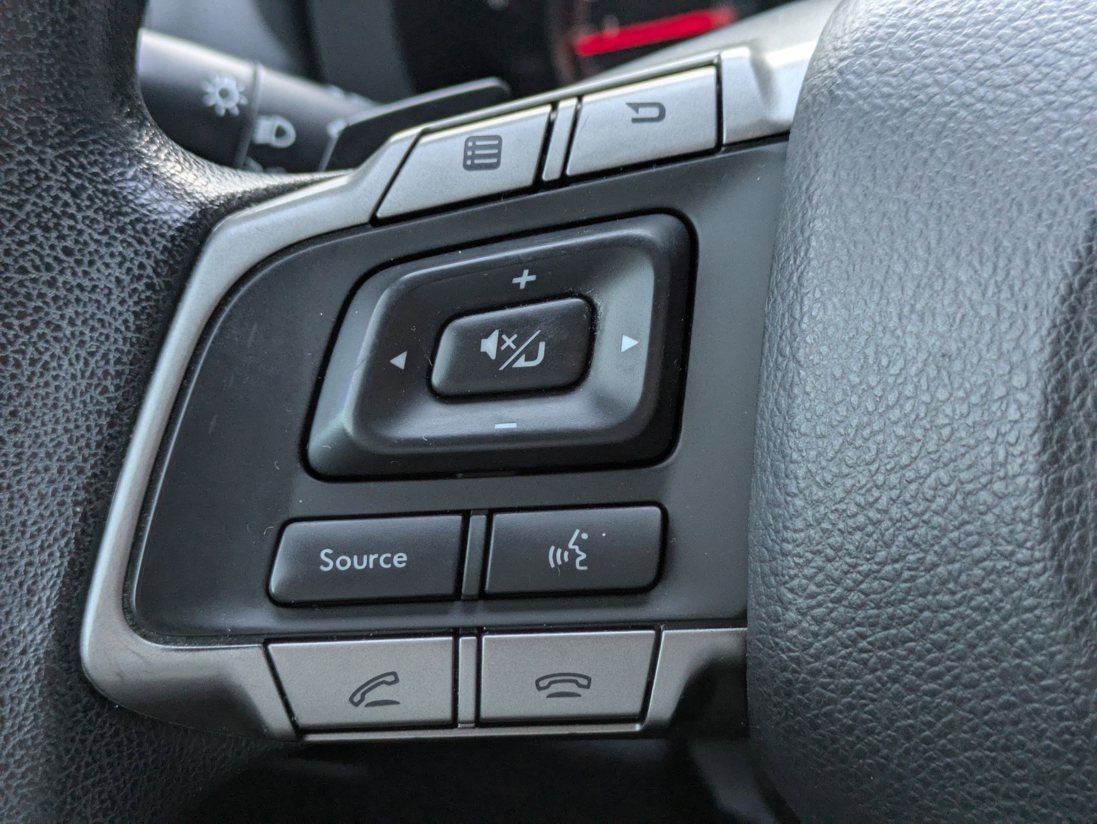 Used 2016 Subaru Impreza 2.0i Premium image 13