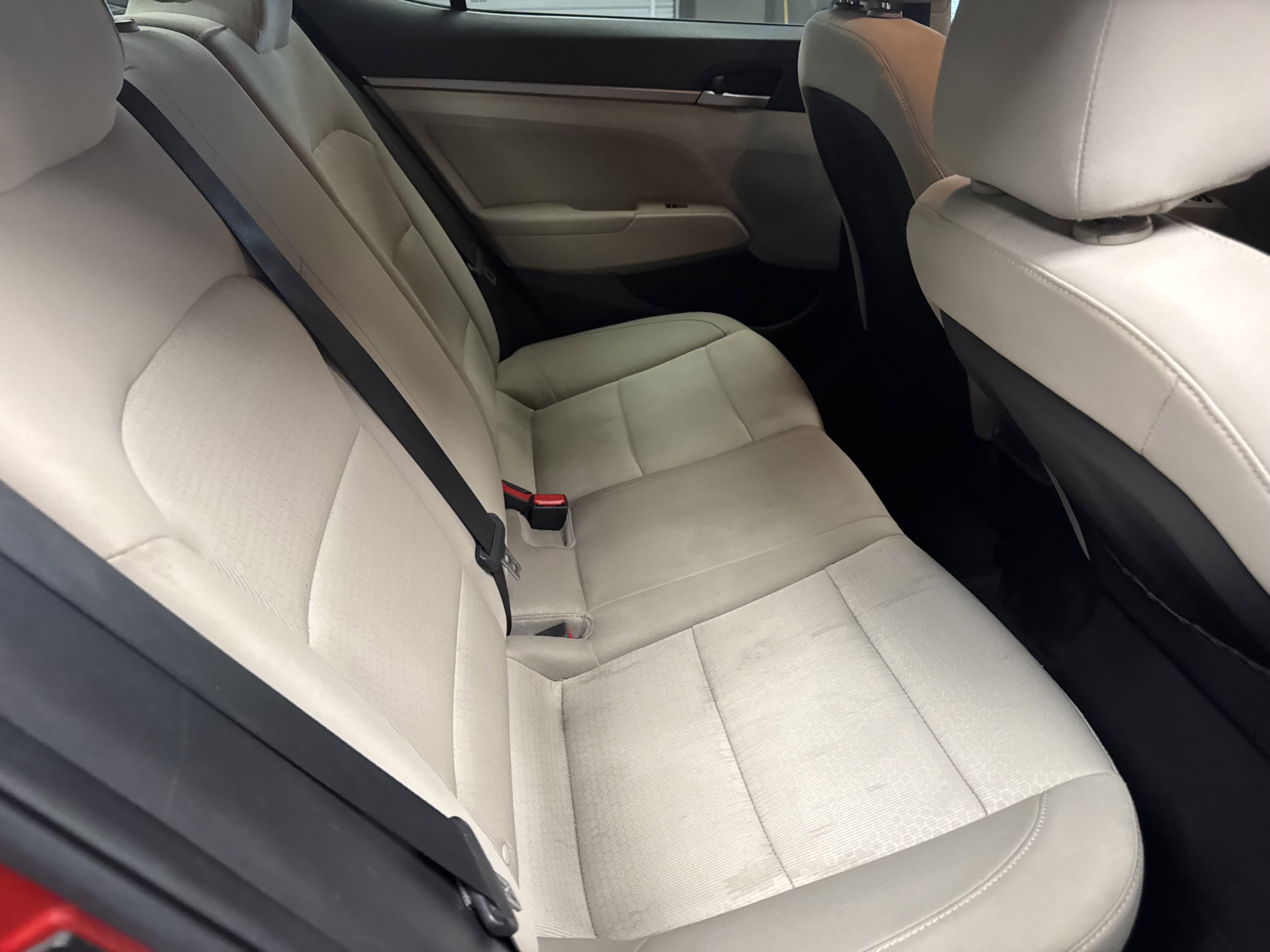 Used 2017 Hyundai Elantra Value Edition image 14