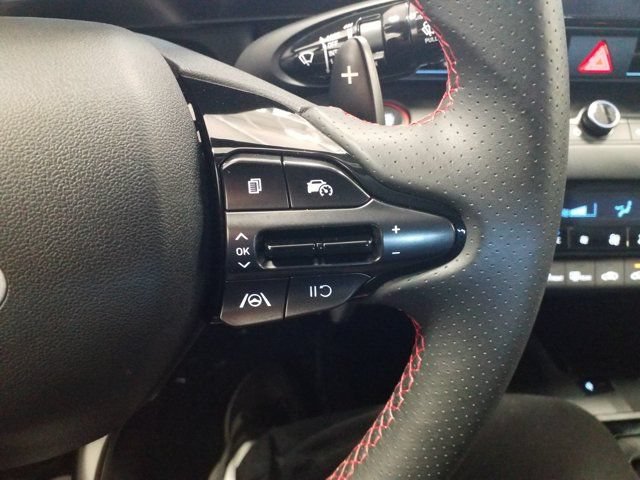 Certified 2025 Hyundai Elantra N Line FWD image 5
