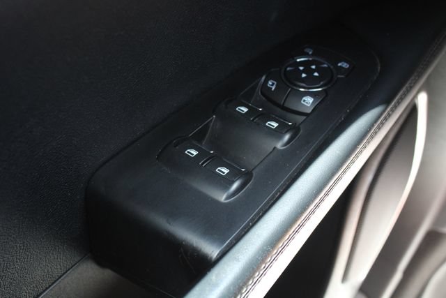 Used 2020 Lincoln Nautilus Premier w/ Equipment Group 101A AWD/4WD image 8