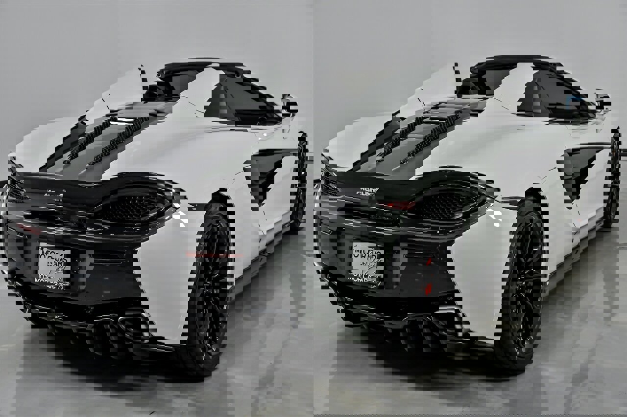 Used 2020 McLaren 570S Spider image 12