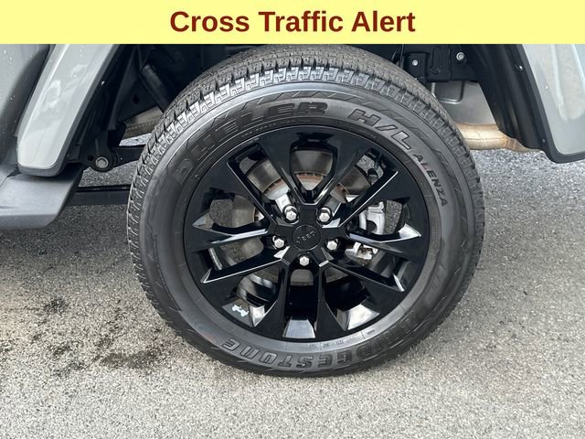 Used 2023 Jeep Gladiator Overland image 9