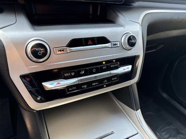 Certified 2022 Ford Explorer XLT w/ Equipment Group 202A image 28