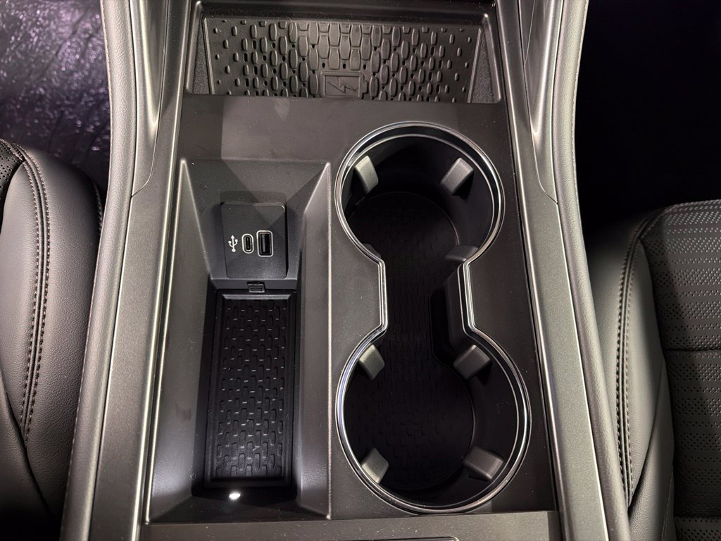 New 2026 Lincoln Nautilus Reserve AWD/4WD image 17