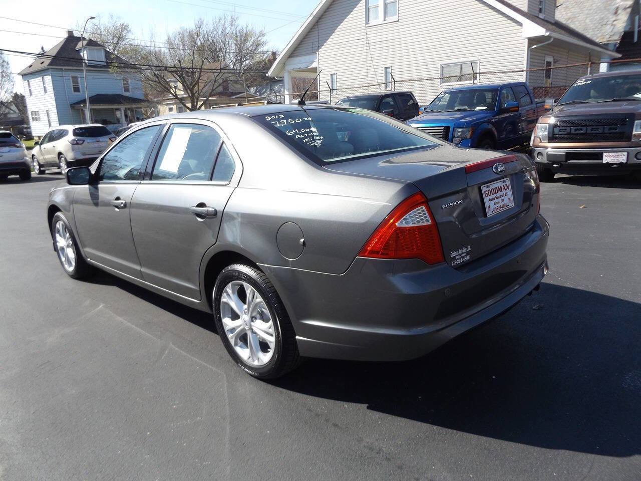 Used 2012 Ford Fusion SE image 9
