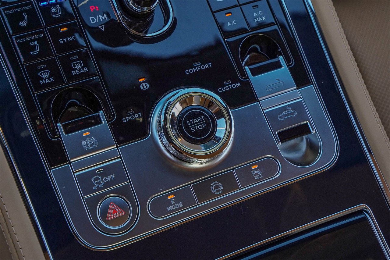 New 2026 Bentley Continental GTC image 31