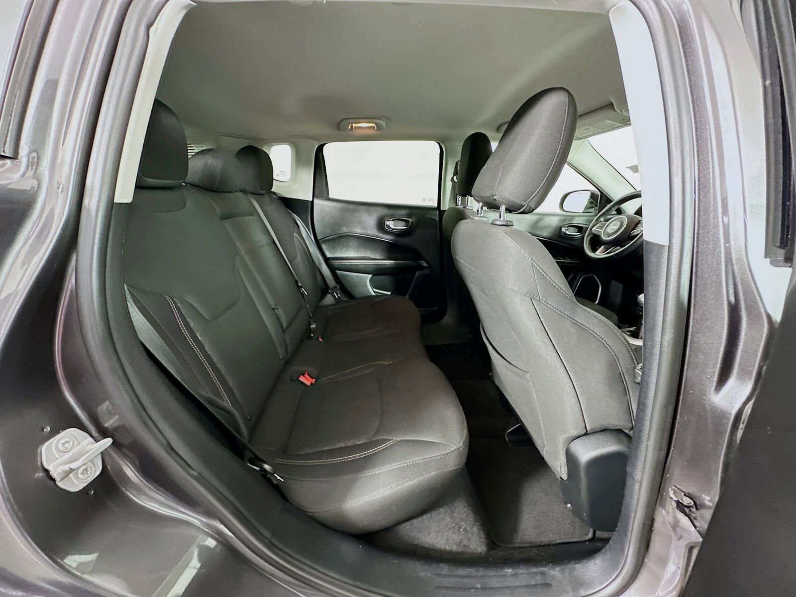 Used 2018 Jeep Compass Sport image 26