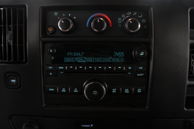 Used 2016 Chevrolet Express 3500 LT w/ LT Preferred Equipment Group image 3