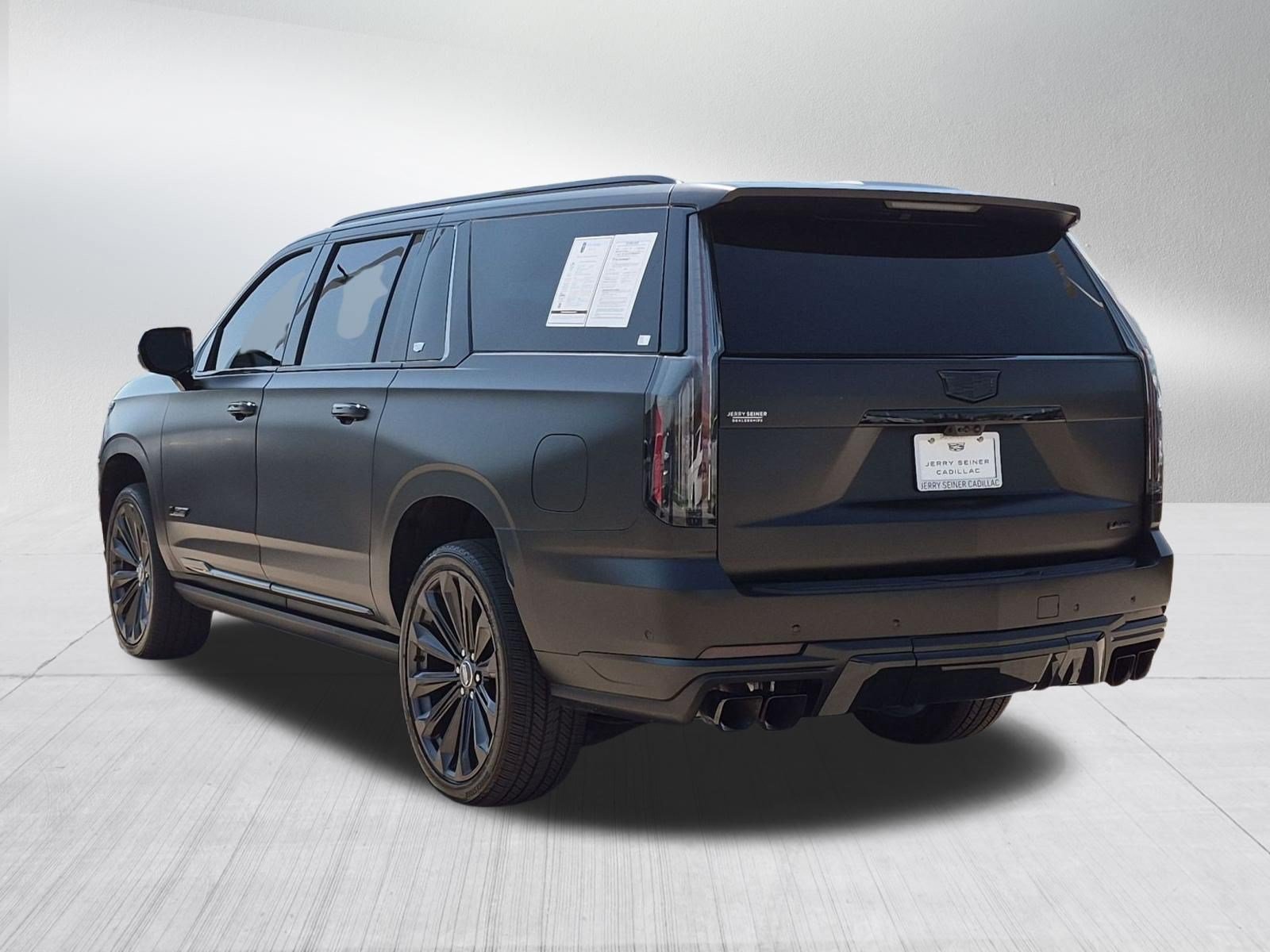 Certified 2025 Cadillac Escalade ESV V AWD/4WD image 4