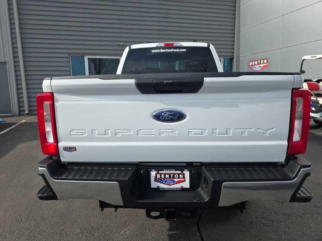 Used 2025 Ford F250 XLT w/ FX4 Off-Road Package image 12