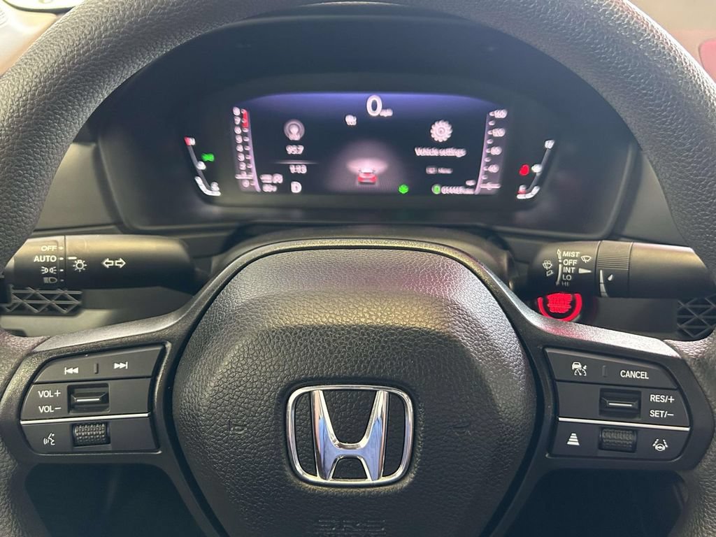 Used 2024 Honda Accord EX image 26