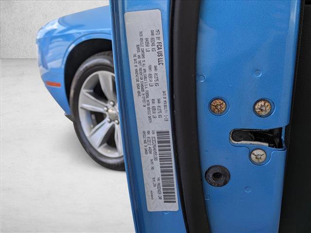Used 2019 Dodge Challenger SXT w/ Driver Convenience Group image 29