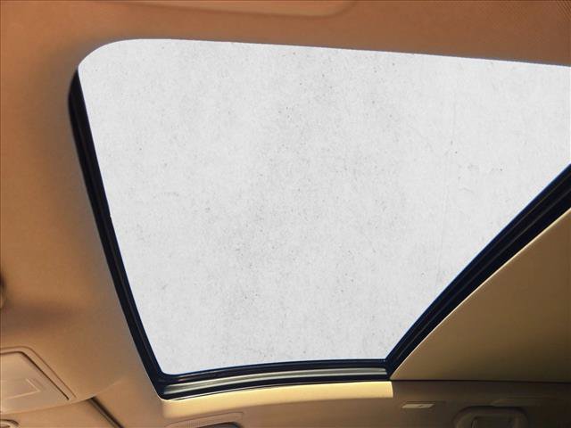 Certified 2025 Acura MDX w/ Technology Package FWD image 16