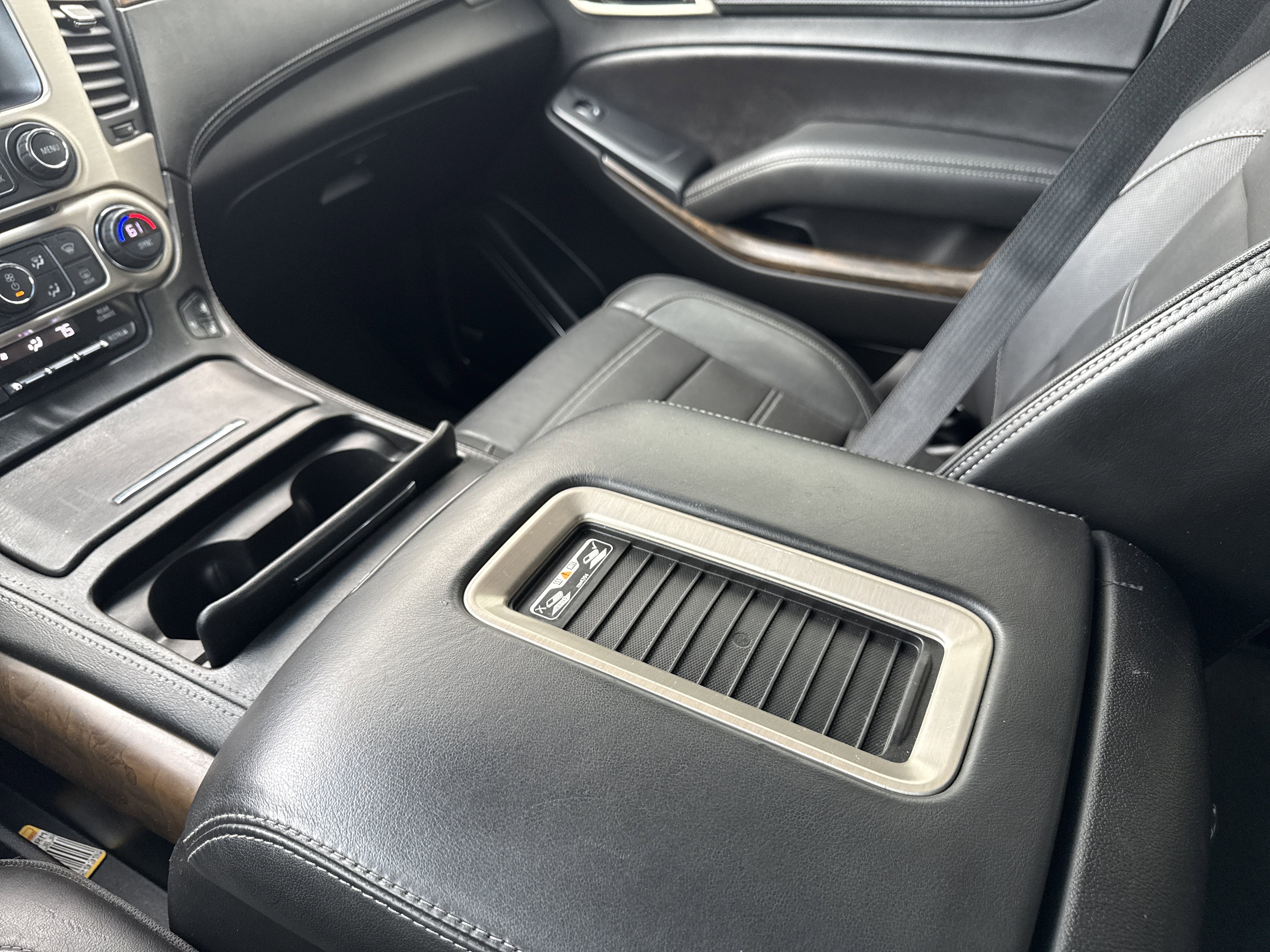 Used 2018 GMC Yukon Denali w/ Open Road Package image 20