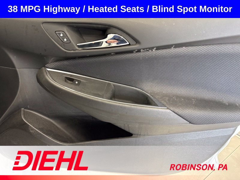 Used 2019 Chevrolet Cruze LT w/ Convenience Package FWD image 13