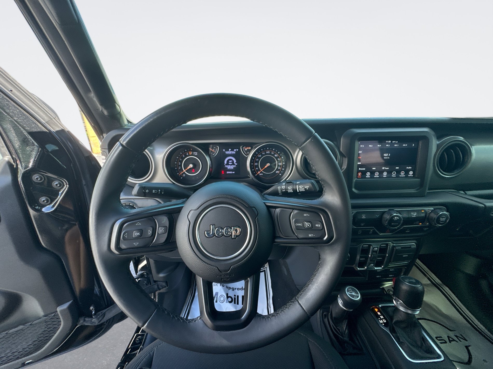Used 2022 Jeep Wrangler Unlimited Sport AWD/4WD image 16