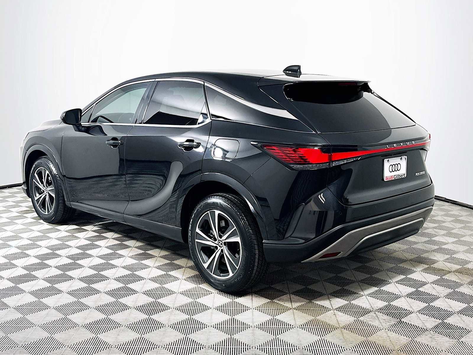Used 2023 Lexus RX 350 FWD w/ Accessory Package (Z1) image 5