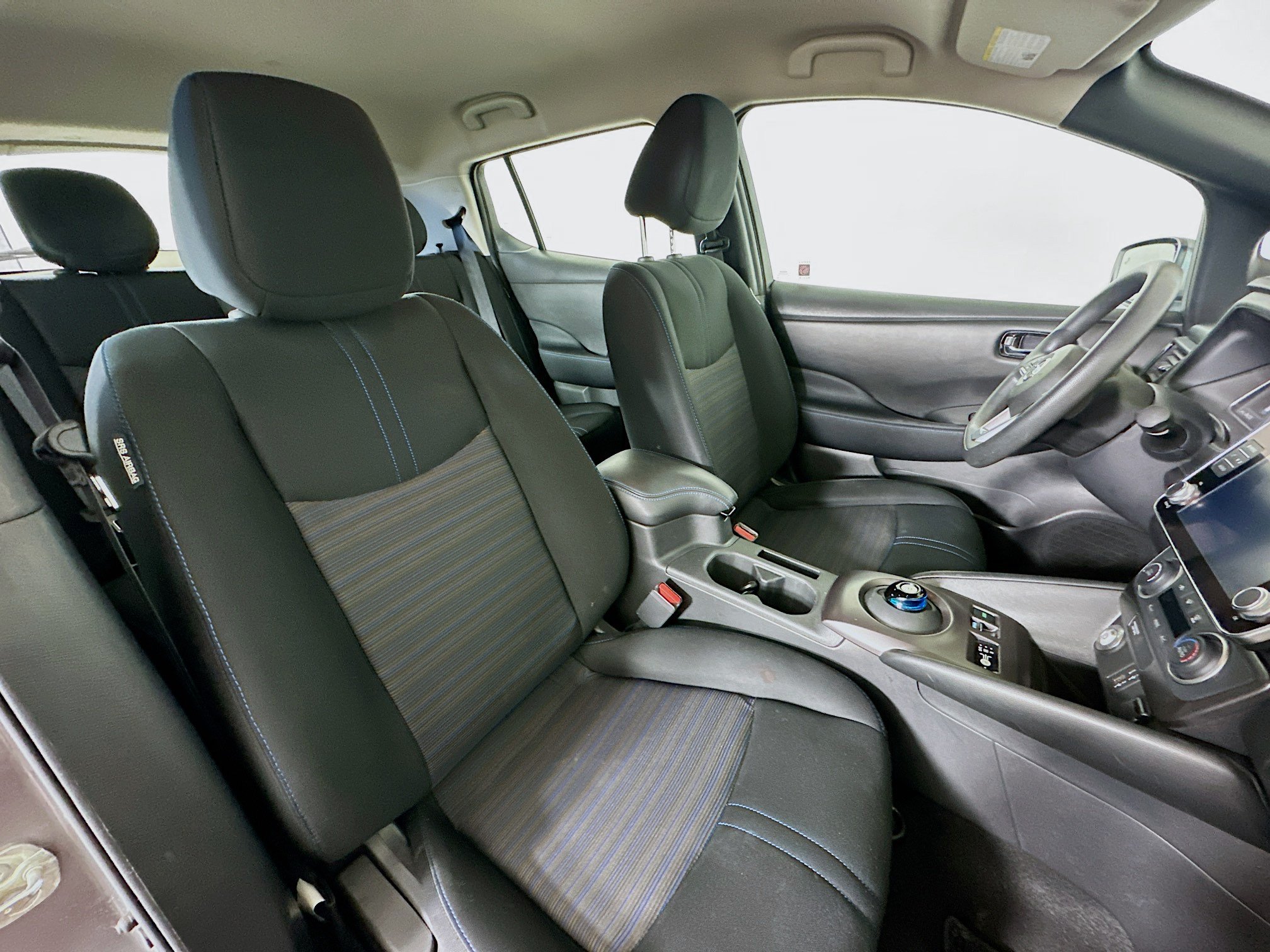 Used 2022 Nissan Leaf S FWD image 29
