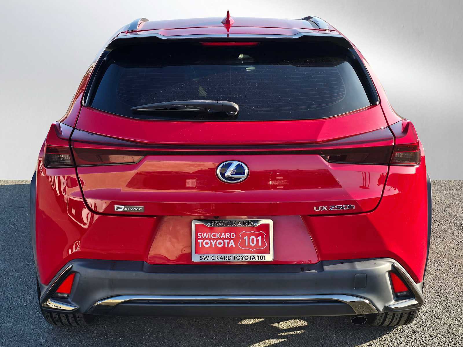 Used 2019 Lexus UX 250h F Sport image 4