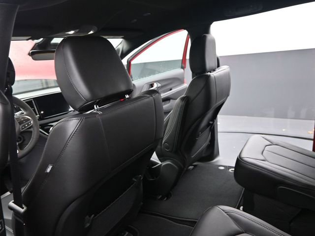 New 2026 Chrysler Voyager LX FWD image 15