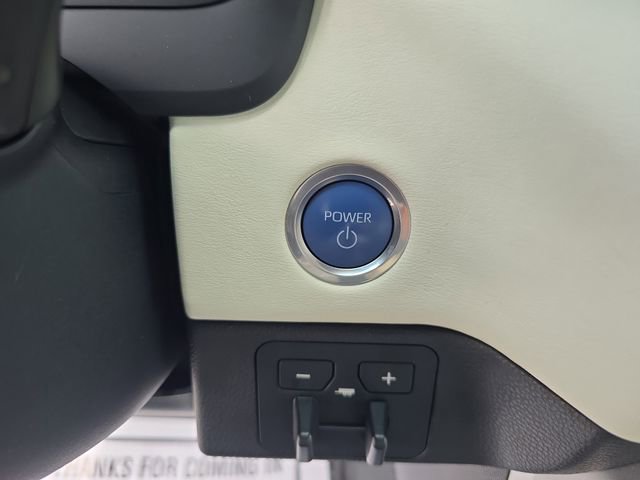 Used 2022 Toyota Tundra Capstone image 28