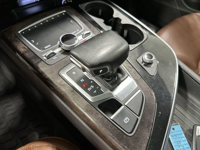 Used 2018 Audi Q7 3.0T Premium Plus w/ Premium Plus Package AWD/4WD image 40
