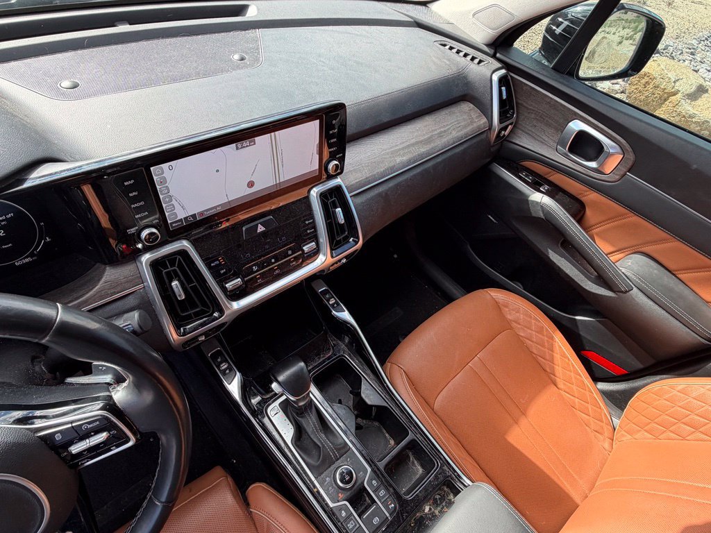 Used 2022 Kia Sorento SX Prestige w/ Rust Color Package AWD/4WD image 20