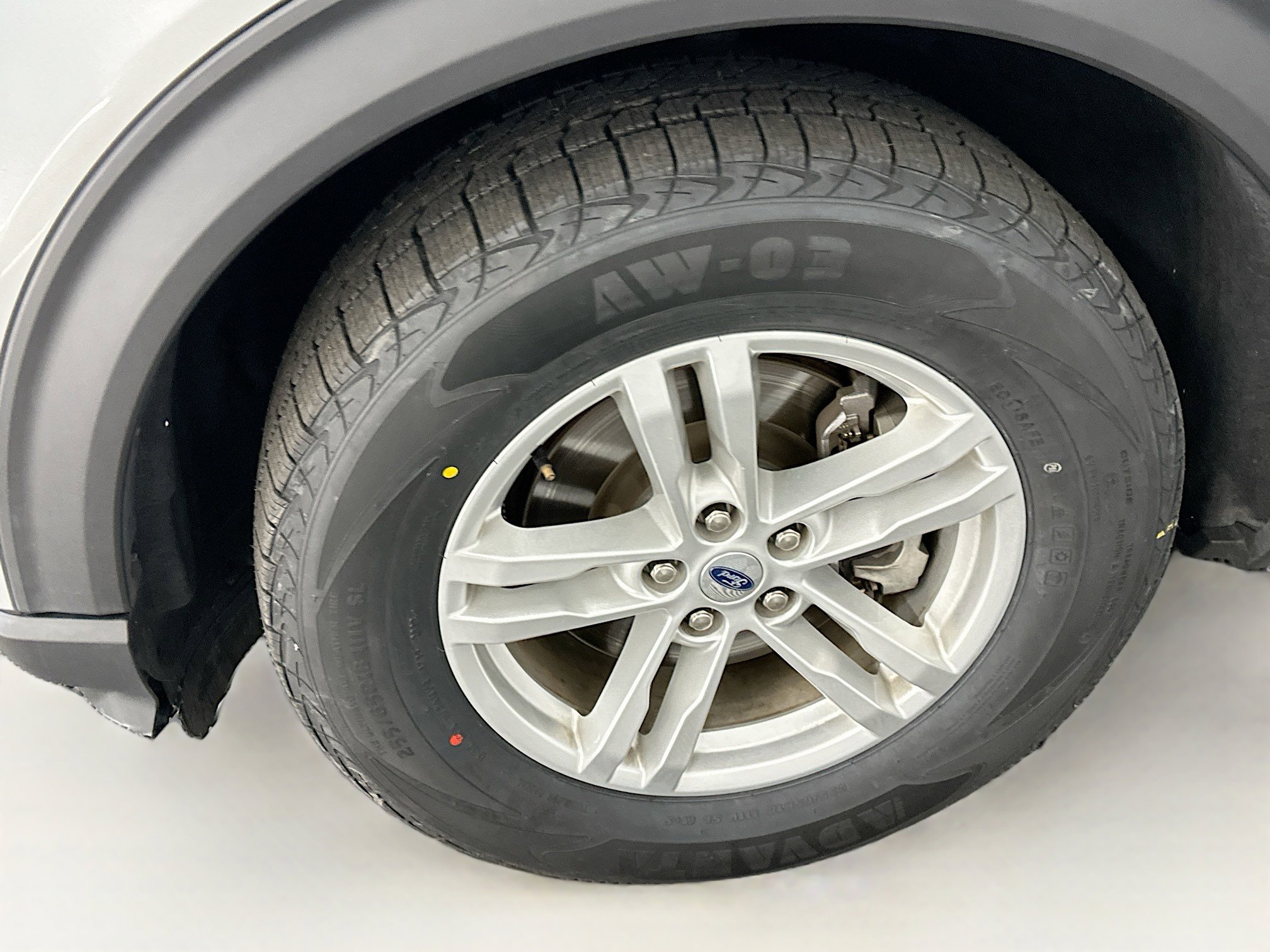 Used 2023 Ford Explorer XLT w/ Equipment Group 202A image 11