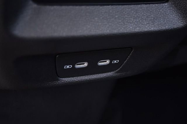 New 2026 Volkswagen Tiguan SE image 23