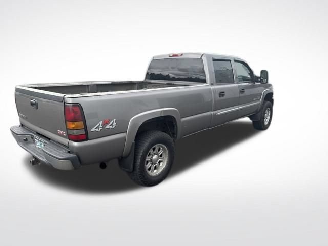 Used 2007 GMC Sierra 2500 SLE w/ Heavy-Duty Power Package AWD/4WD image 2