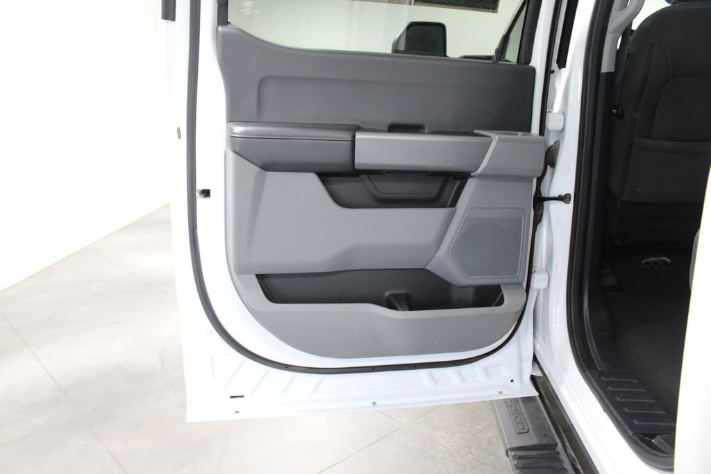 Used 2024 Ford F250 XLT image 28