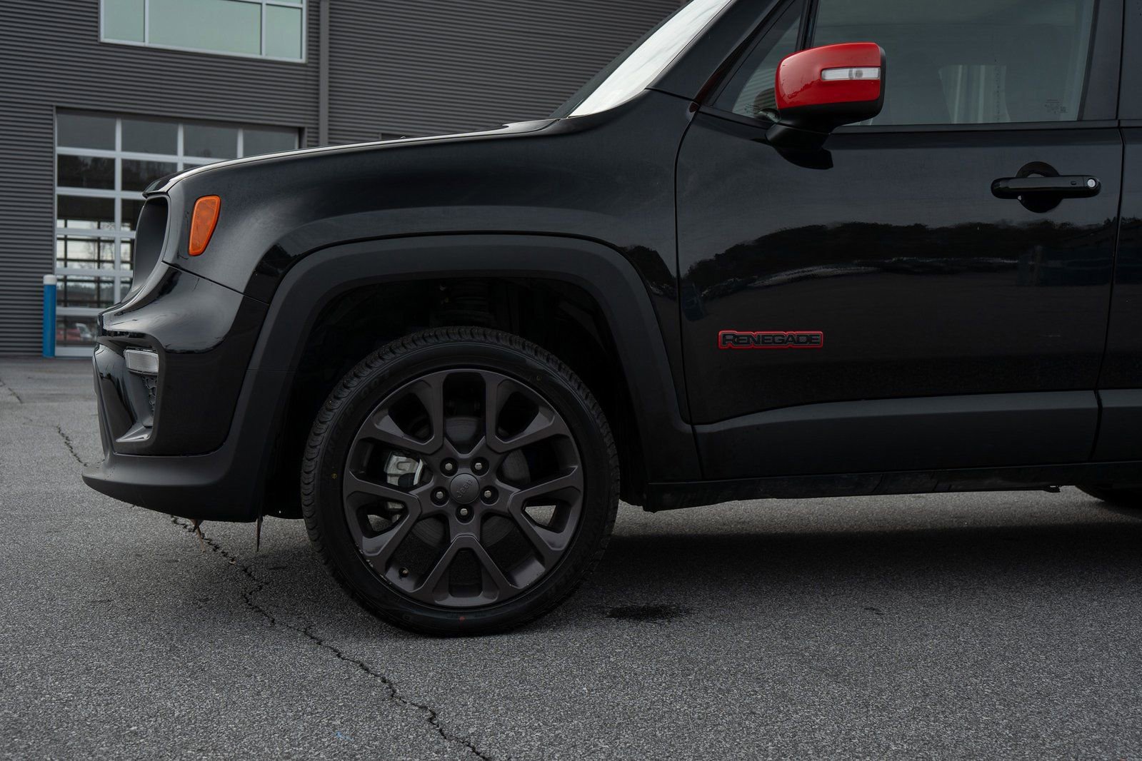 Used 2023 Jeep Renegade Latitude w/ Sun/Sound Group image 4