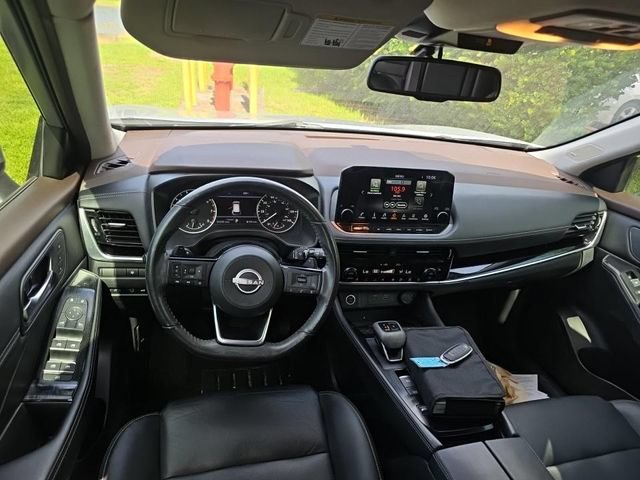 Used 2023 Nissan Rogue SL w/ SL Premium Package FWD image 10