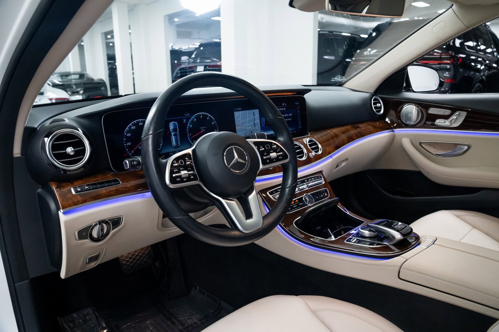 Used 2020 Mercedes-Benz E 450 4MATIC Wagon image 20