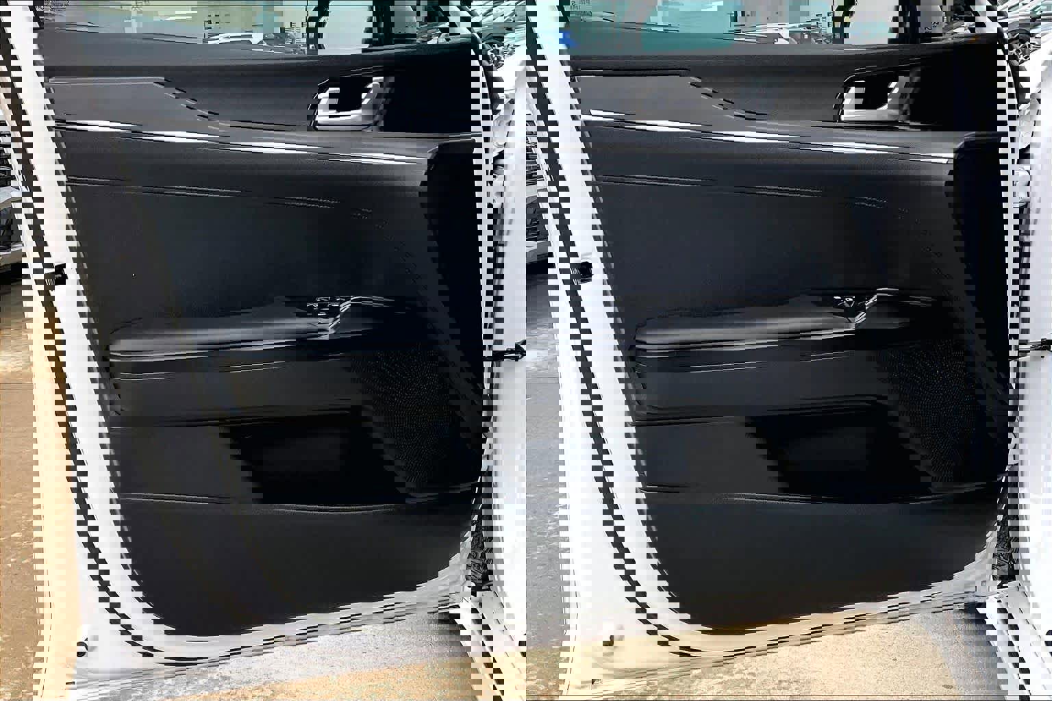 Used 2023 Kia K5 LXS image 19