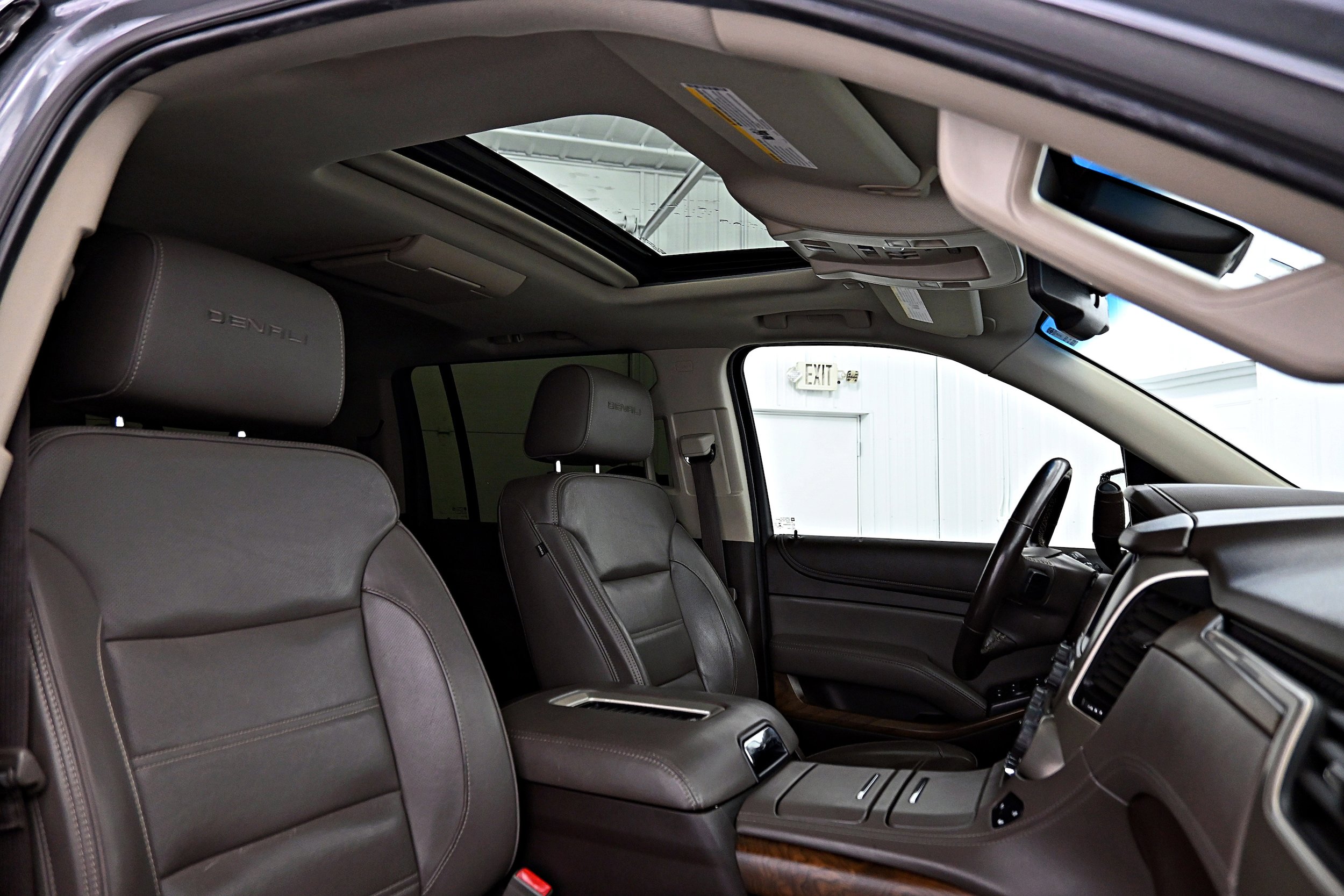 Used 2018 GMC Yukon XL Denali w/ Denali Ultimate Package image 28