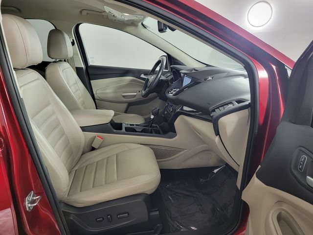 Used 2017 Ford Escape Titanium FWD image 18