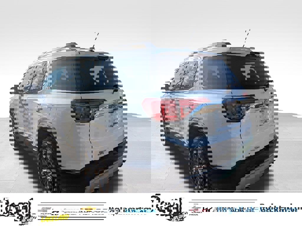 Used 2017 GMC Acadia SLT image 8