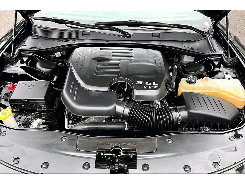 Used 2022 Dodge Charger GT RWD image 10