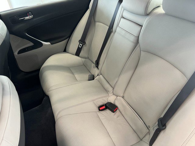 Used 2009 Lexus IS 250 AWD image 34